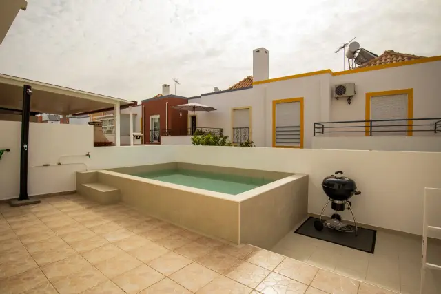 Villa Miramar — piscina